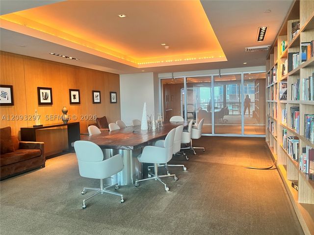 900 Biscayne Blvd 2702, Miami, FL 33132
