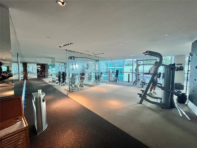 900 Biscayne Blvd 2702, Miami, FL 33132