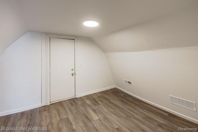 31 Heights Road, Lake Orion, MI 48362