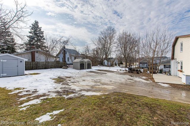 31 Heights Road, Lake Orion, MI 48362