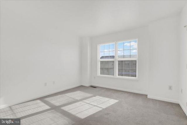 655 FISHER DR, York, PA 17404