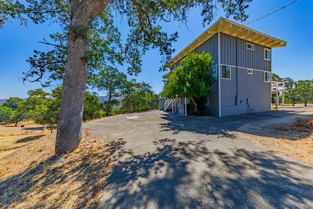 29997 Corral Drive, Coarsegold, CA 93614