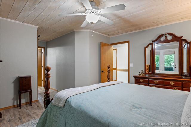 52 Ash Court, Eufaula, OK 74432
