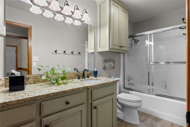 52 Ash Court, Eufaula, OK 74432