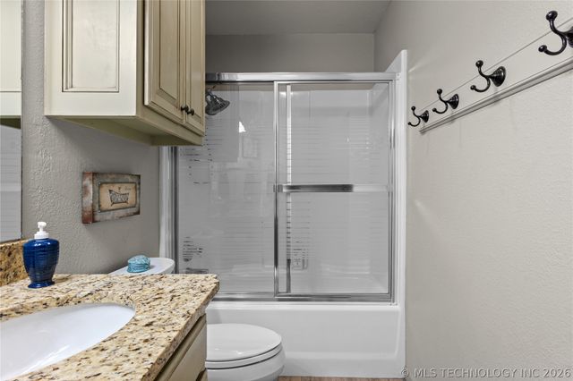 52 Ash Court, Eufaula, OK 74432