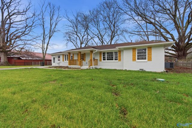 610 Greenville Pike, Hazel Green, AL 35750