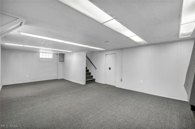 15907 Walden Avenue, Cleveland, OH 44128