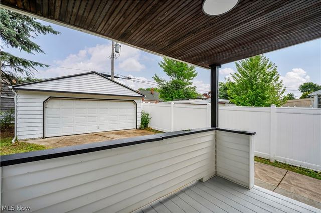 15907 Walden Avenue, Cleveland, OH 44128