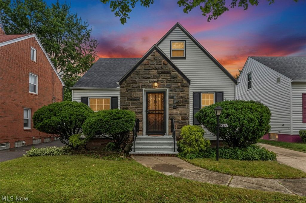 15907 Walden Avenue, Cleveland, OH 44128