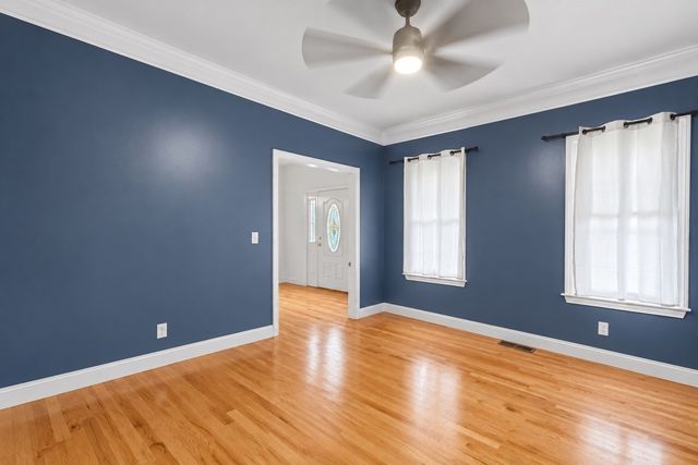 352 Grafton St, Shrewsbury, MA 01545