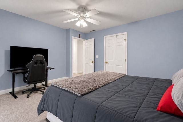 352 Grafton St, Shrewsbury, MA 01545