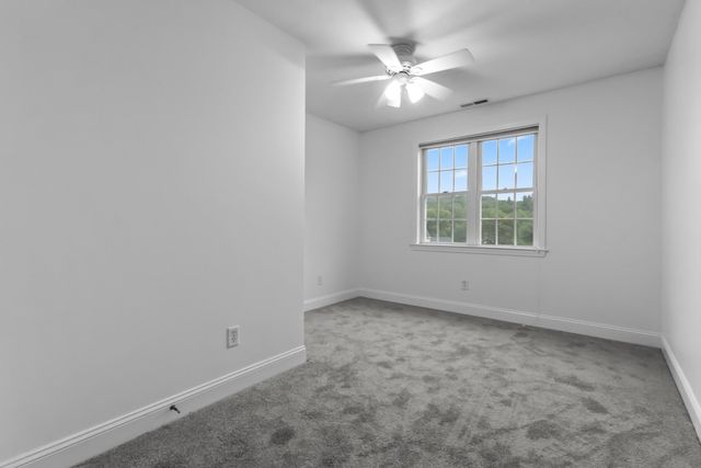 352 Grafton St, Shrewsbury, MA 01545