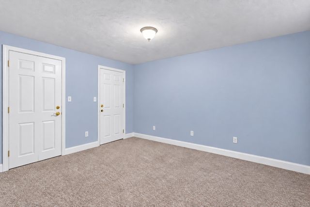 352 Grafton St, Shrewsbury, MA 01545
