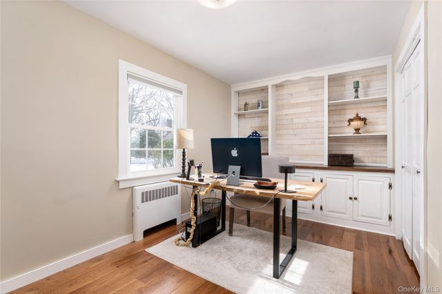 735 Reeve Avenue, Mattituck, NY 11952