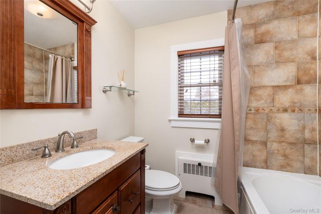 735 Reeve Avenue, Mattituck, NY 11952