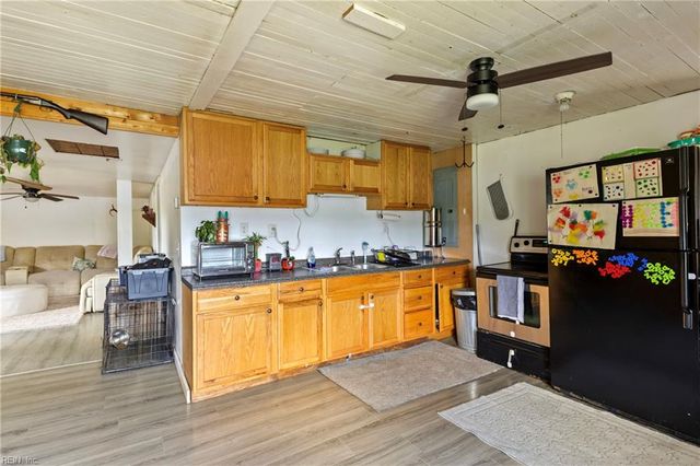 9742 Mill Swamp RD, Smithfield, VA 23430