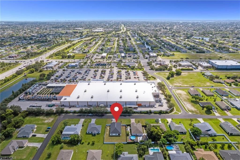 Image 23 of property listing at 2530 SW 9th AVE, Cape Coral, FL 33914