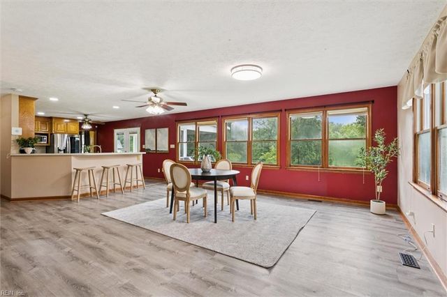6960 Hidden Brook DR, Gloucester, VA 23061