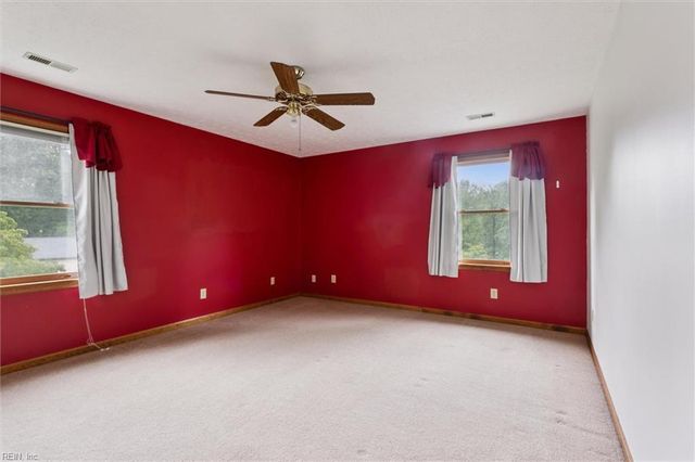 6960 Hidden Brook DR, Gloucester, VA 23061