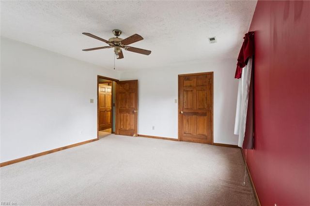 6960 Hidden Brook DR, Gloucester, VA 23061