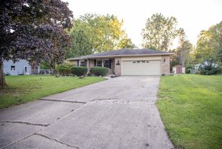 1282 Yorktown Drive, Flint, MI 48532