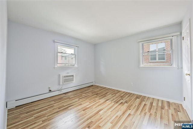 428 Lincoln Street, Palisades Park, NJ 07650