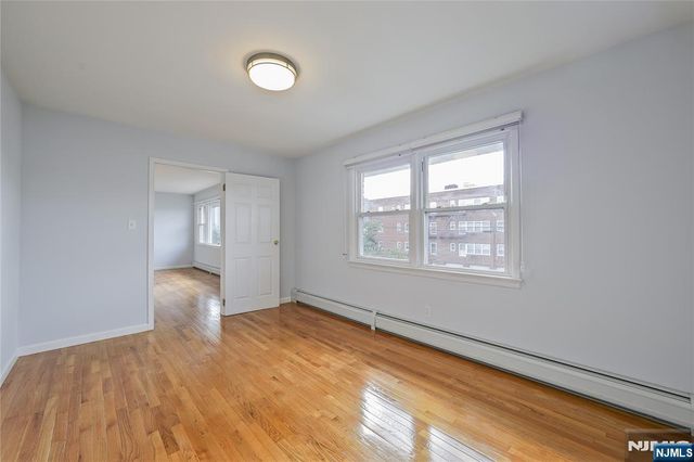 428 Lincoln Street, Palisades Park, NJ 07650