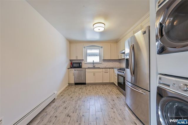 428 Lincoln Street, Palisades Park, NJ 07650