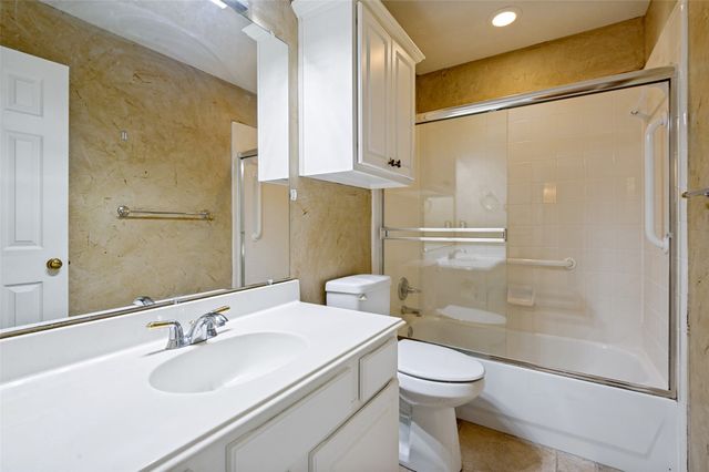 8012 Springmoss Drive, Plano, TX 75025