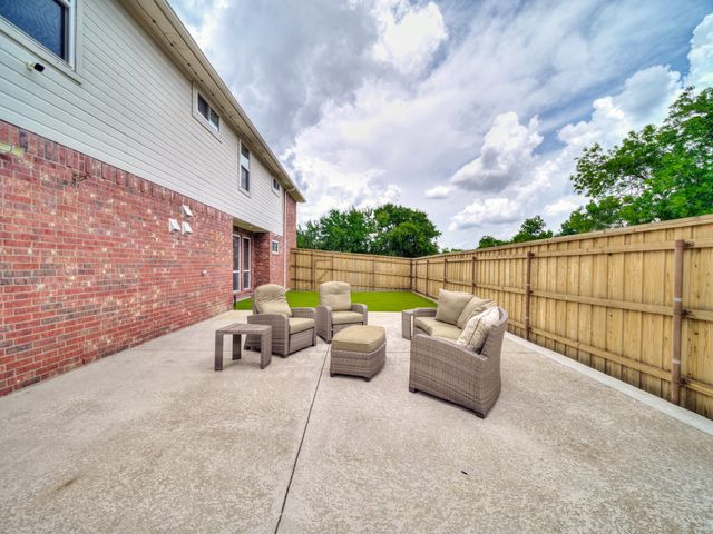 3608 Parkhurst Circle, Richardson, TX 75082