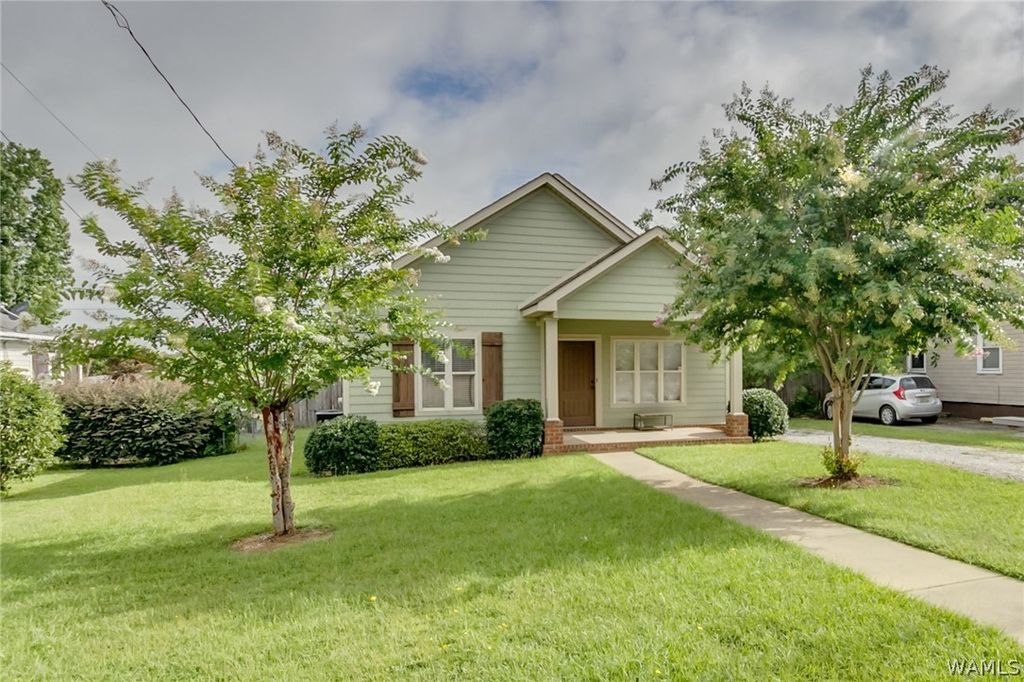 10 Lakeview, Tuscaloosa, AL 35401