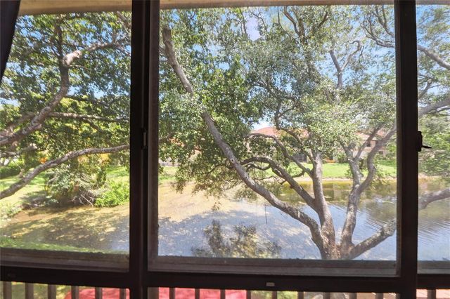 2881 Carambola Circle S 2072, Coconut Creek, FL 33066