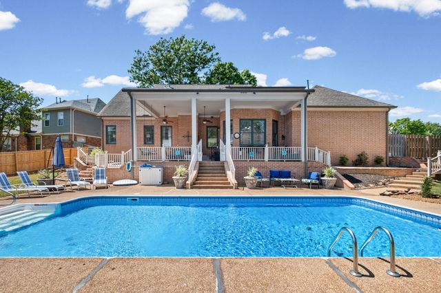 740 SUGARBUSH CV N, Collierville, TN 38017