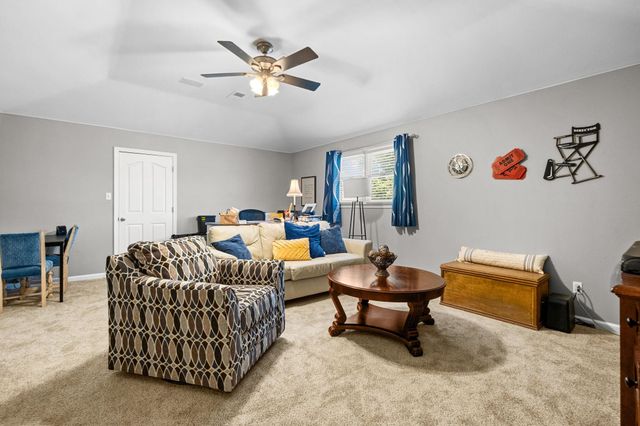 740 SUGARBUSH CV N, Collierville, TN 38017
