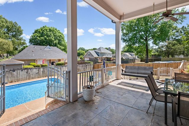740 SUGARBUSH CV N, Collierville, TN 38017