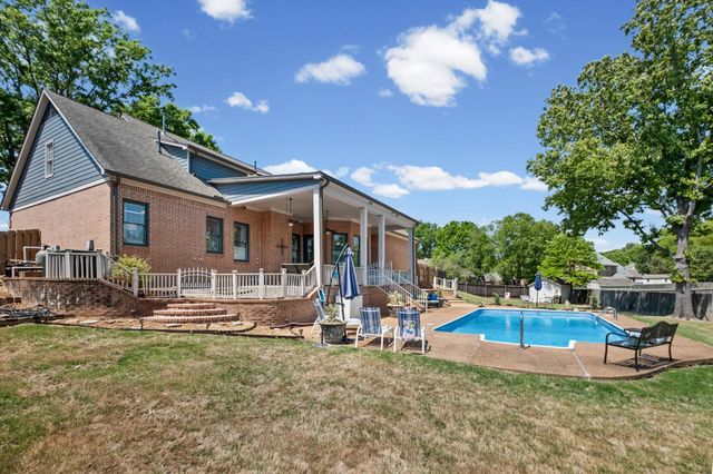 740 SUGARBUSH CV N, Collierville, TN 38017