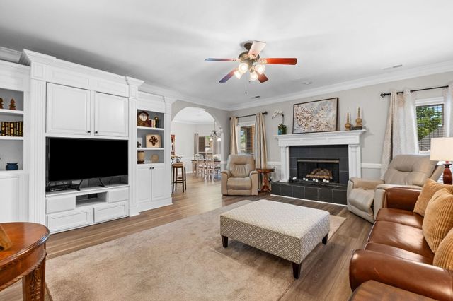740 SUGARBUSH CV N, Collierville, TN 38017