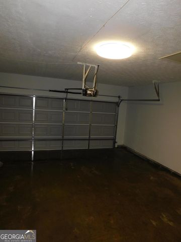 2783 Mill Lake Way, Morrow, GA 30260