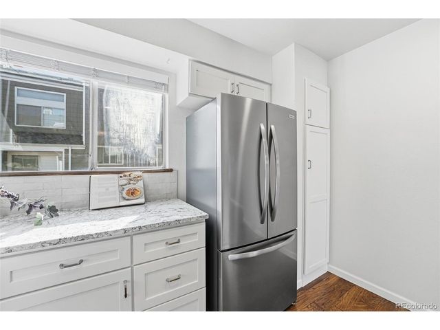 9018 Bear Mountain Dr, Highlands Ranch, CO 80126