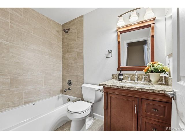 9018 Bear Mountain Dr, Highlands Ranch, CO 80126