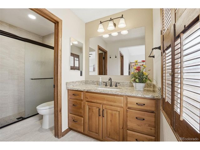 9018 Bear Mountain Dr, Highlands Ranch, CO 80126