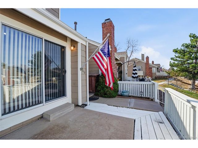 9018 Bear Mountain Dr, Highlands Ranch, CO 80126