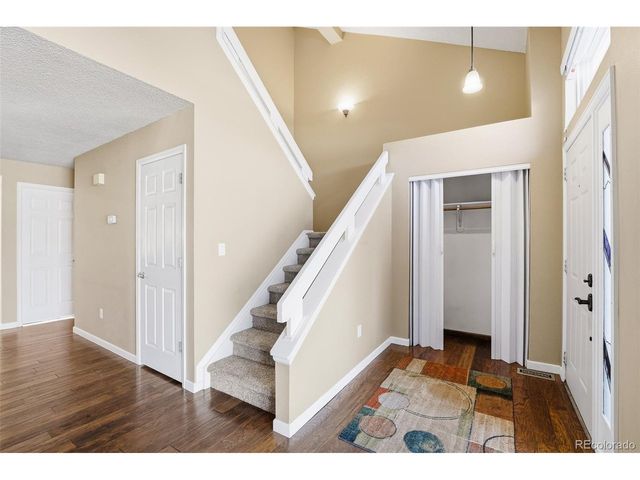 9018 Bear Mountain Dr, Highlands Ranch, CO 80126