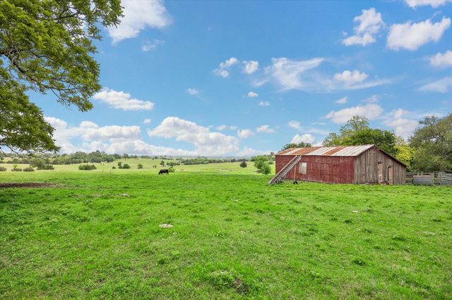 4754 Wickel Road, Burton, TX 77835