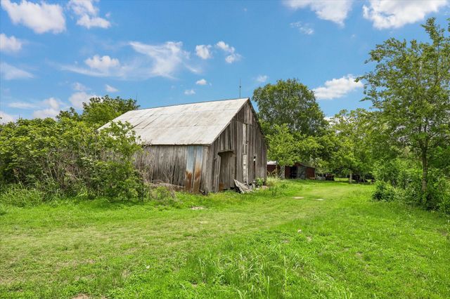 4754 Wickel Road, Burton, TX 77835