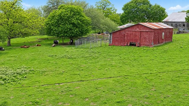 4754 Wickel Road, Burton, TX 77835