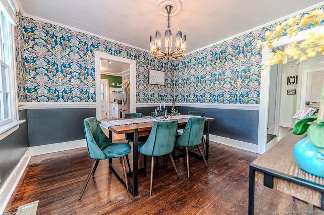 508 W Chisholm Street, Sanford, NC 27330