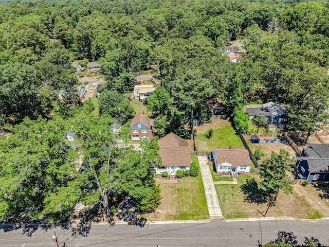 508 W Chisholm Street, Sanford, NC 27330