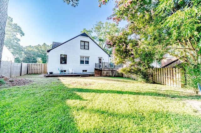 508 W Chisholm Street, Sanford, NC 27330