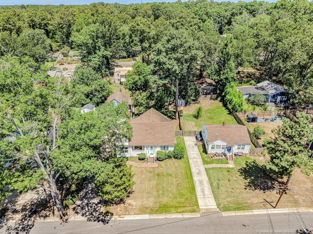 508 W Chisholm Street, Sanford, NC 27330
